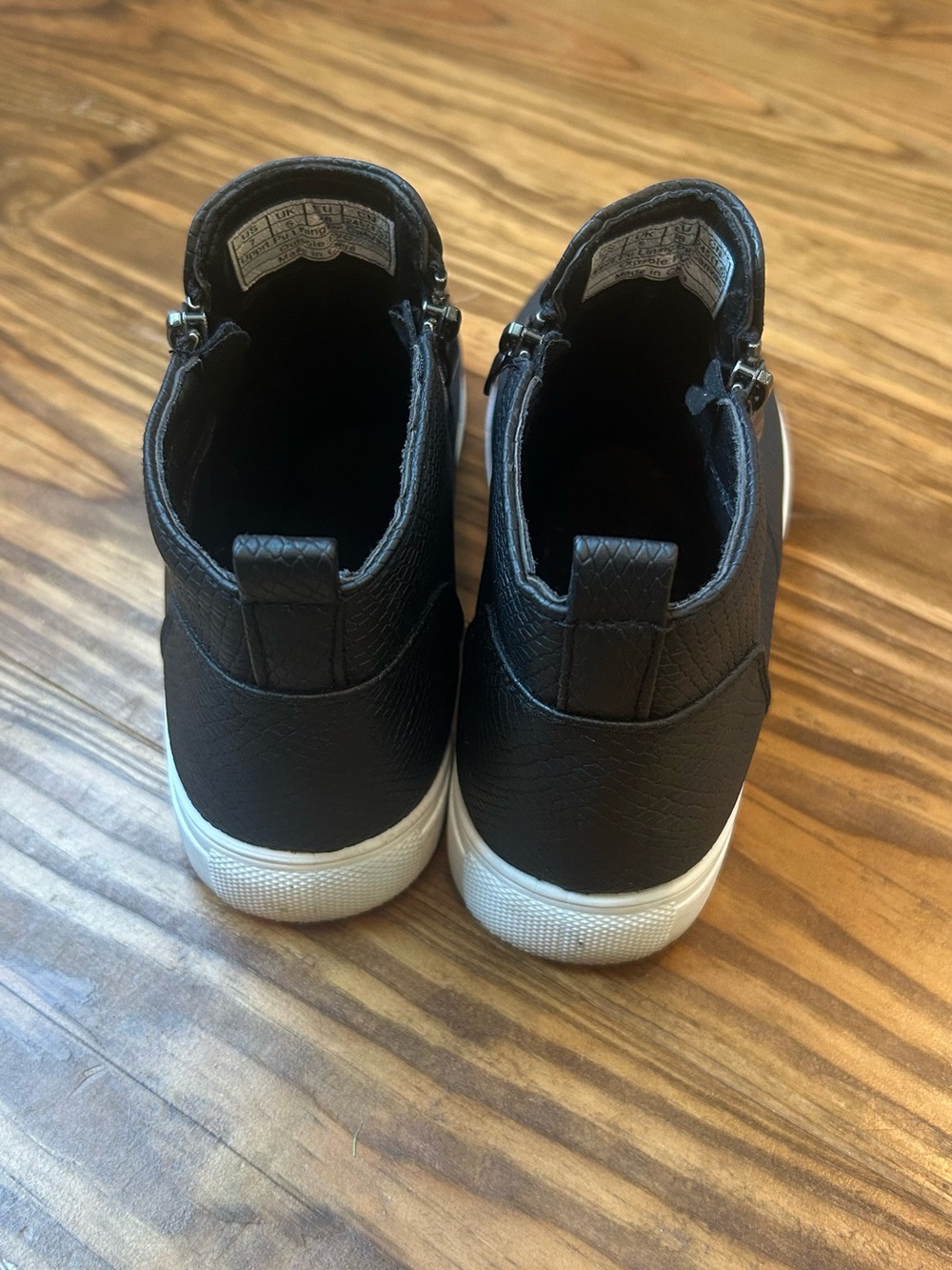 Women’s Black Slip-On Zip Sneaker Boot - Picture 3 of 6